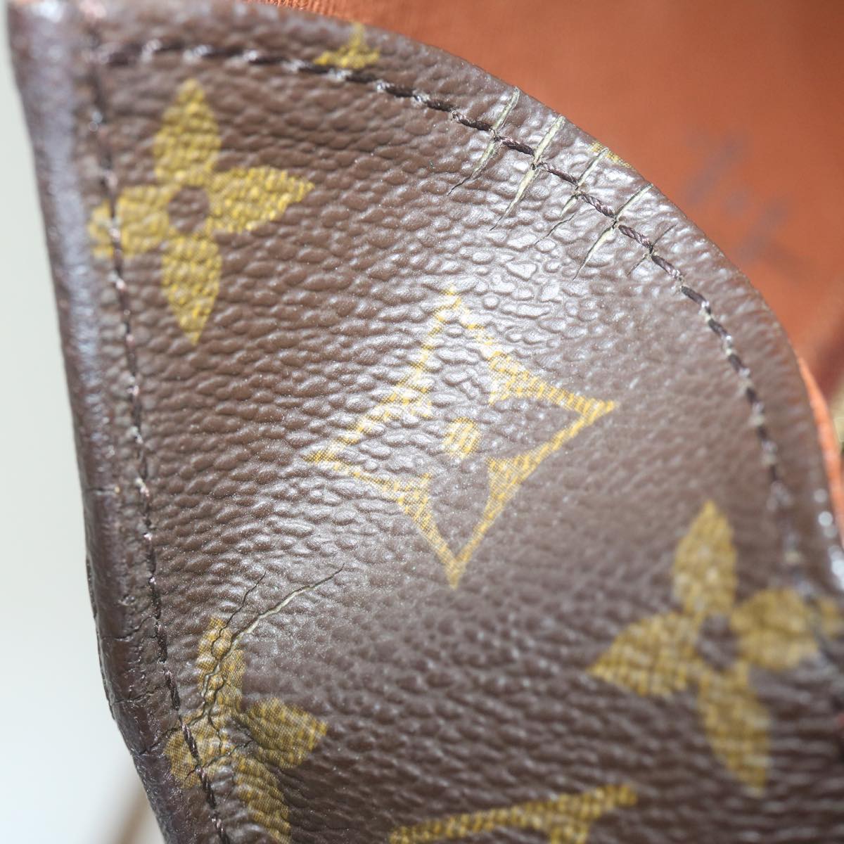 LOUIS VUITTON Monogram Saint Cloud GM Shoulder Bag M51242 LV Auth ar11186B