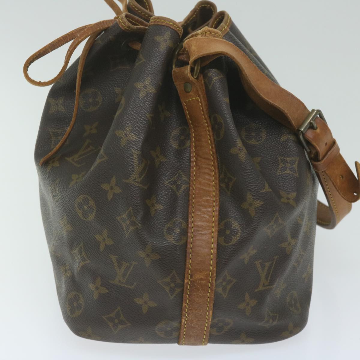 LOUIS VUITTON Monogram Petit Noe Shoulder Bag M42226 LV Auth ar11189B