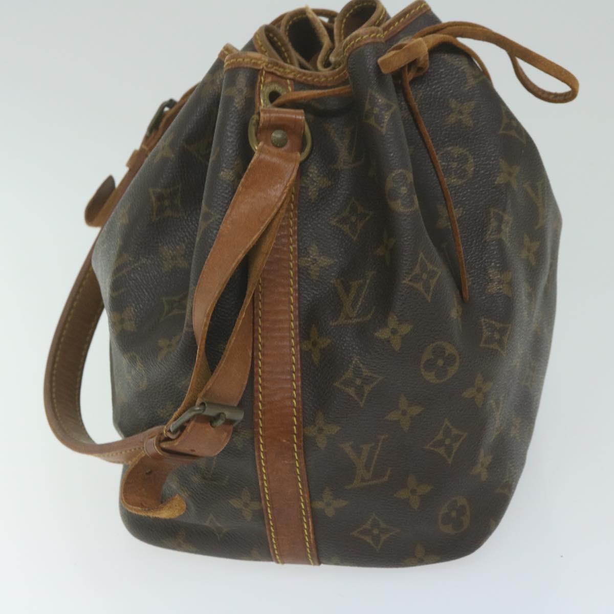 LOUIS VUITTON Monogram Petit Noe Shoulder Bag M42226 LV Auth ar11189B