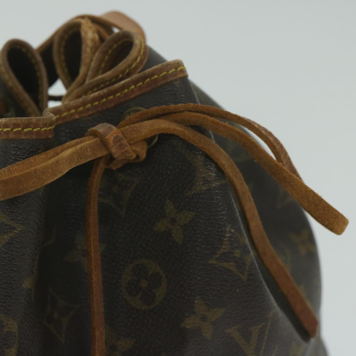 LOUIS VUITTON Monogram Petit Noe Shoulder Bag M42226 LV Auth ar11189B