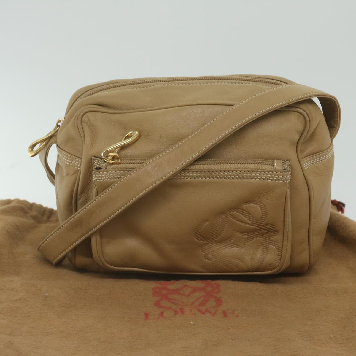 LOEWE Shoulder Bag Leather Beige Auth ar11209