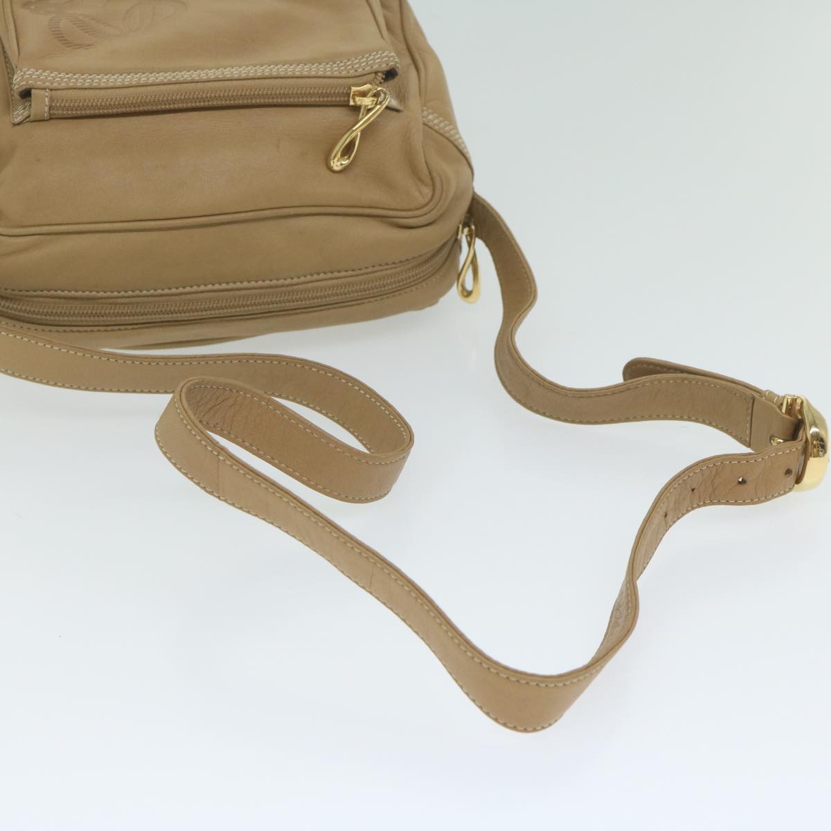 LOEWE Shoulder Bag Leather Beige Auth ar11209