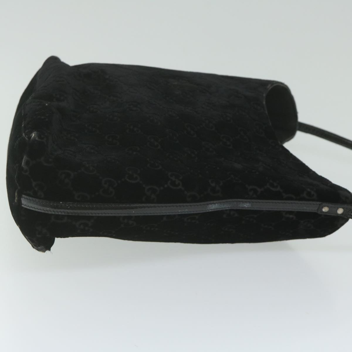 GUCCI GG Canvas Shoulder Bag Black Auth ar11220