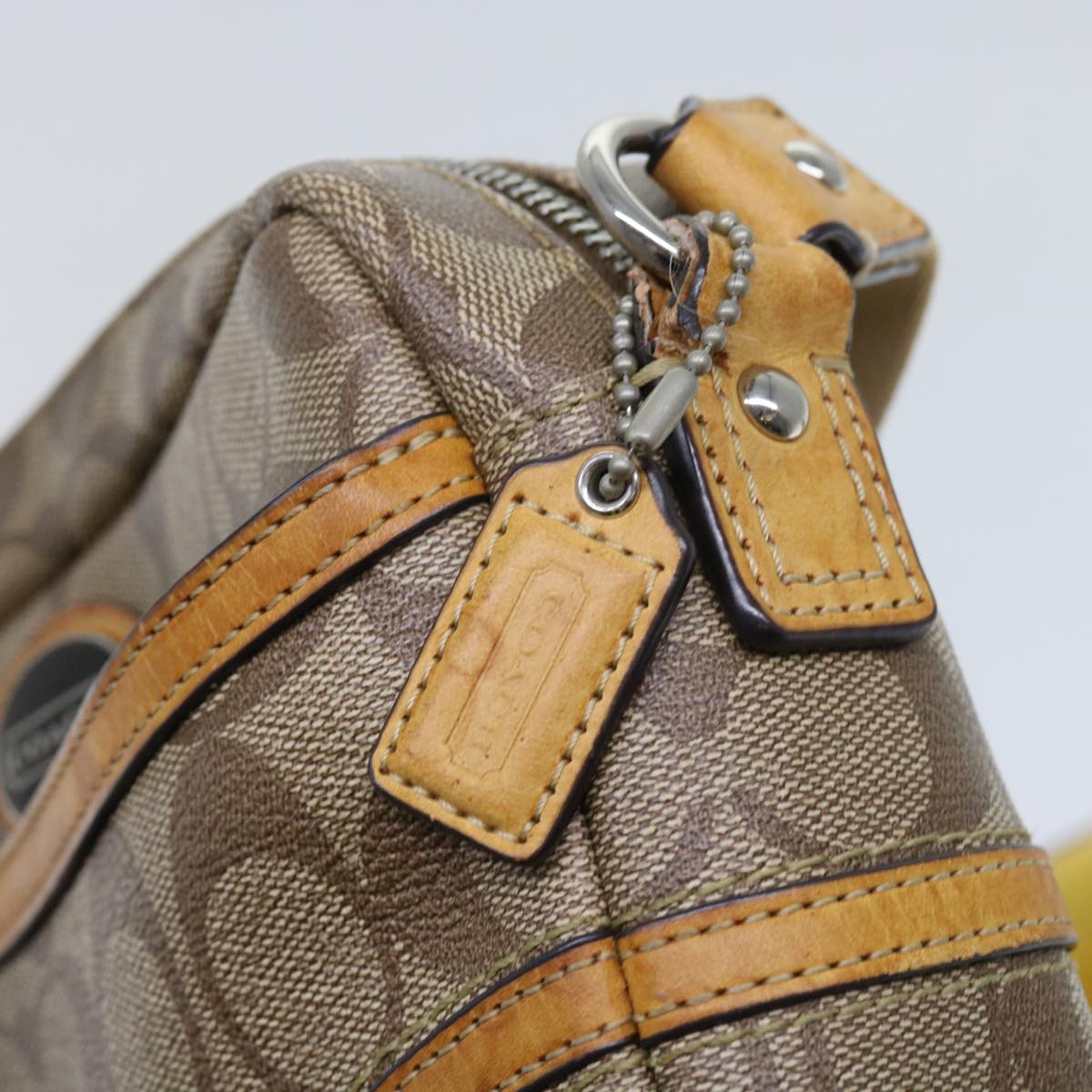 Coach Signature Shoulder Bag PVC Leather 5Set Yellow Beige Auth ar11281