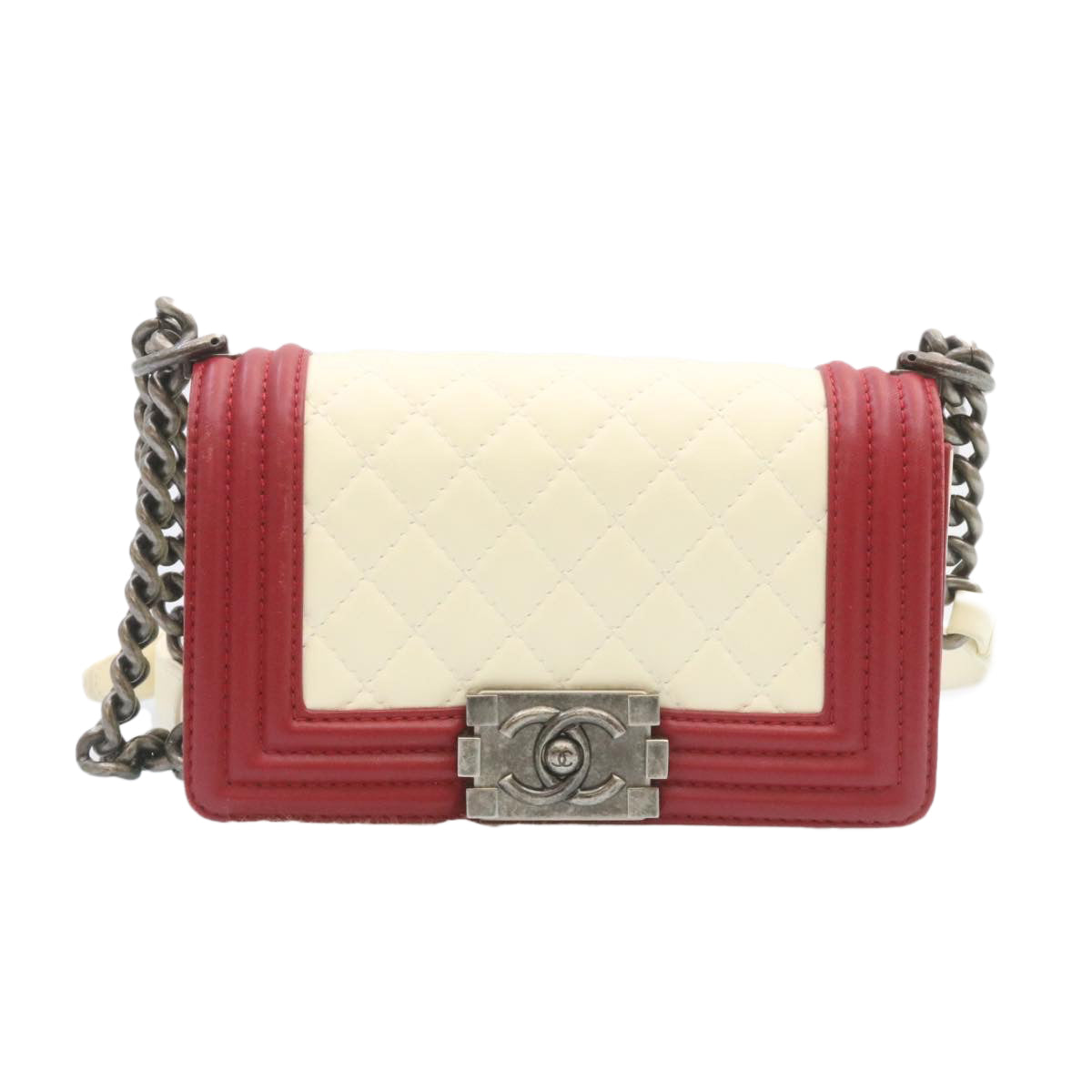 CHANEL Boy Chanel Matelasse Chain Flap Shoulder Bag Leather White Auth ar5665A