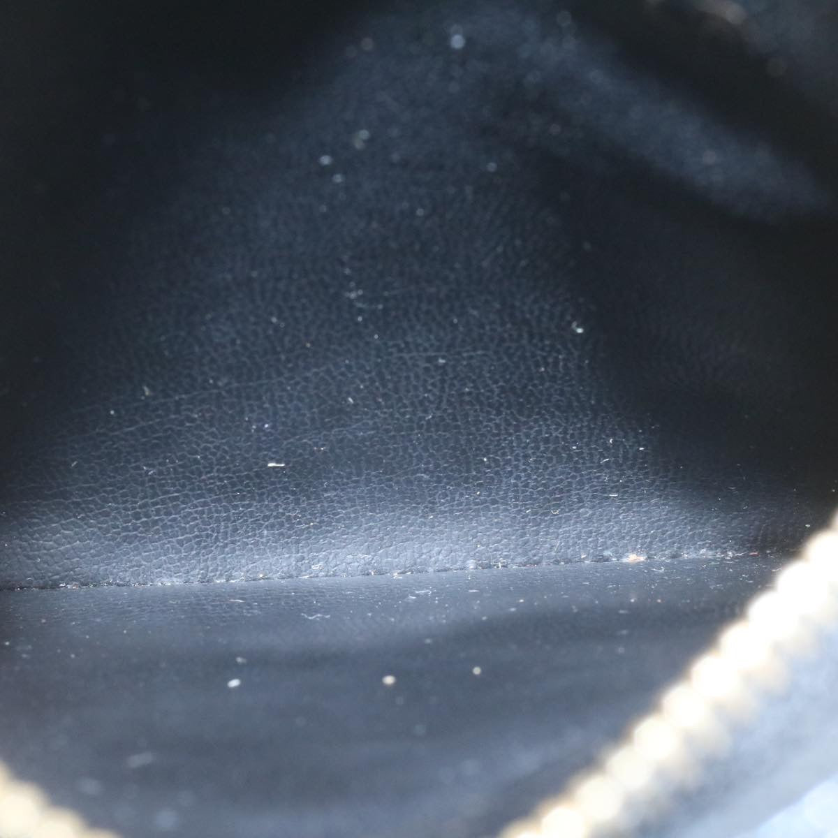 CHANEL Caviar Skin Waist Pouch Leather Black CC Auth ar5893A