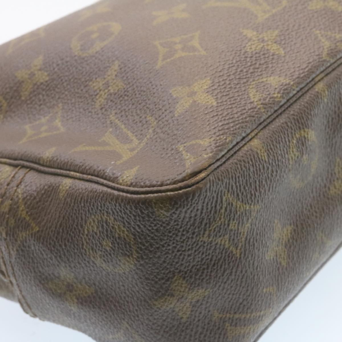 LOUIS VUITTON Monogram Trousse Toilette 28 Clutch Bag M47522 LV Auth ar6297