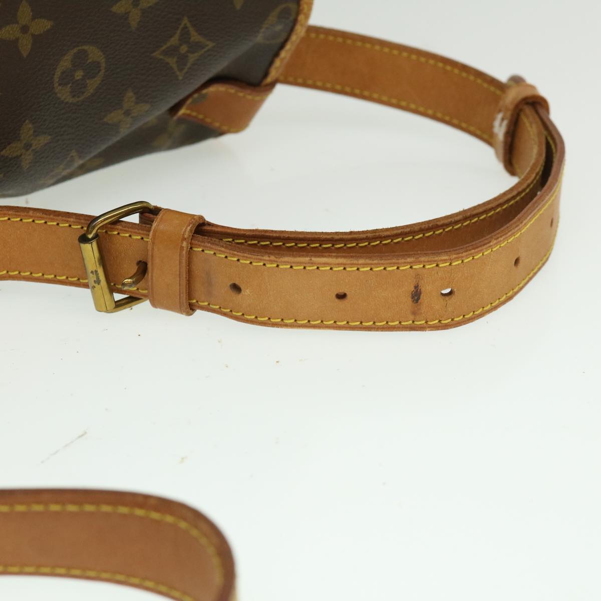 LOUIS VUITTON Monogram Saumur 35 Shoulder Bag M42254 LV Auth ar7047