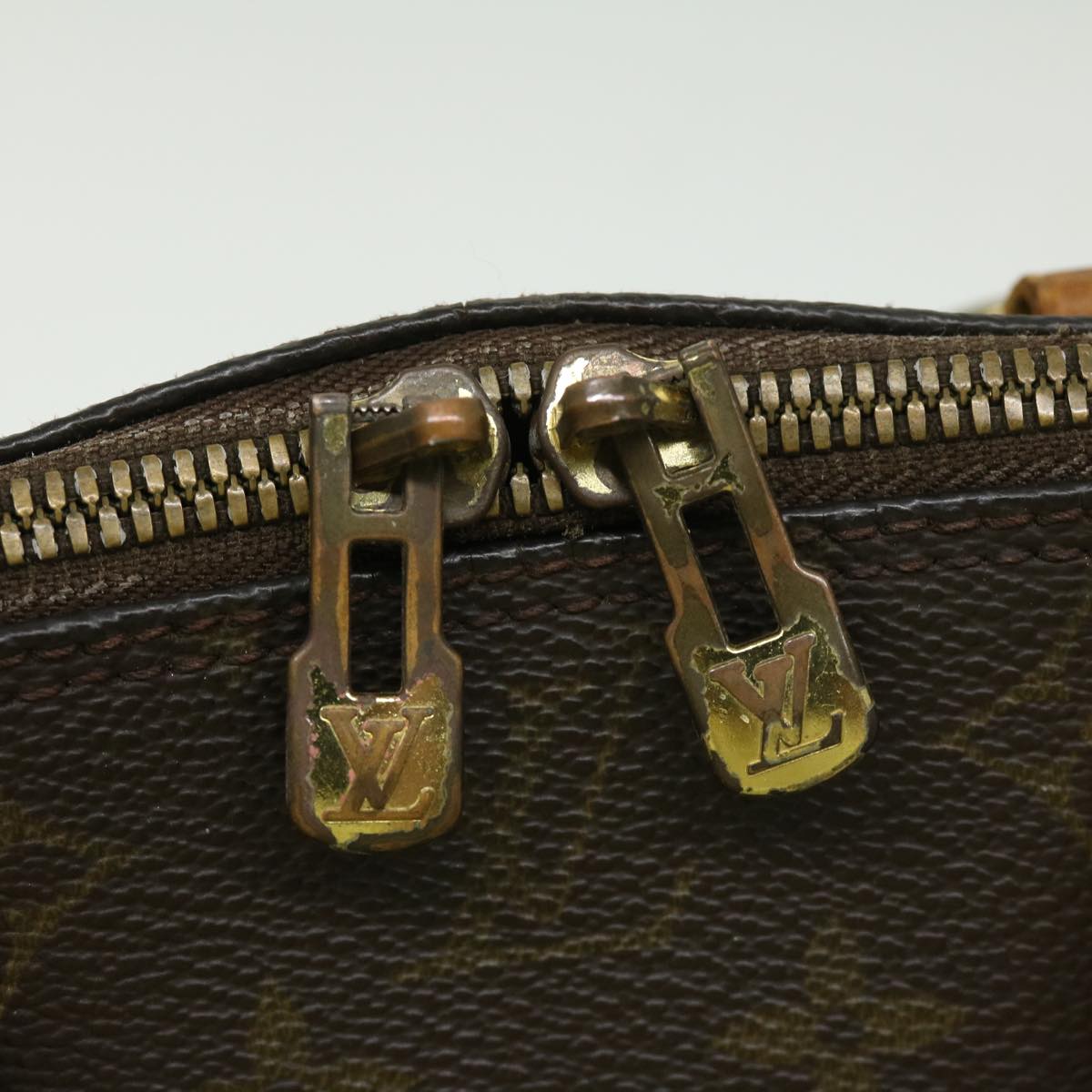 LOUIS VUITTON Monogram Alma Hand Bag M51130 LV Auth ar7084