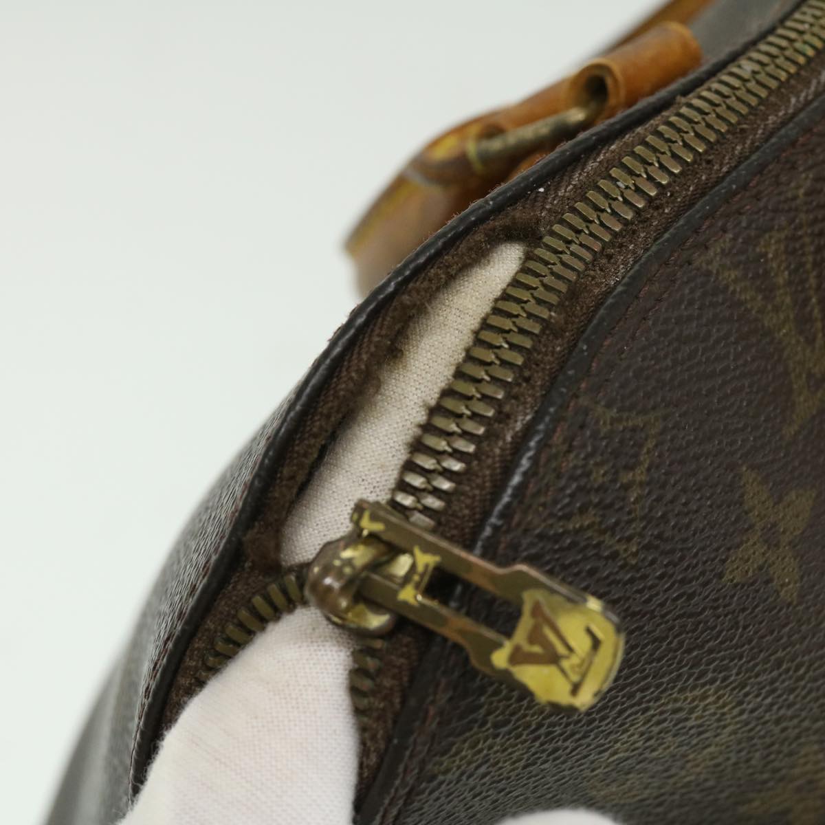 LOUIS VUITTON Monogram Alma Hand Bag M51130 LV Auth ar7084