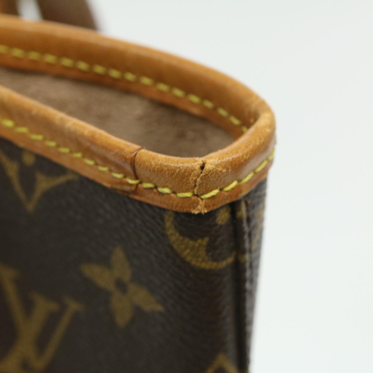 LOUIS VUITTON Monogram Bucket GM Shoulder Bag M42236 LV Auth ar7115