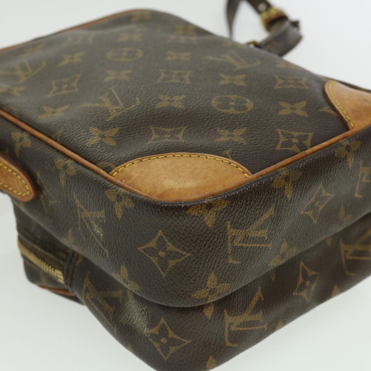 LOUIS VUITTON Monogram Amazon Shoulder Bag M45236 LV Auth ar7358