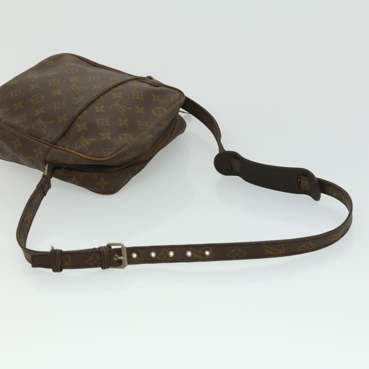 LOUIS VUITTON Monogram Petit Marceau Shoulder Bag  No.71 LV Auth ar7578