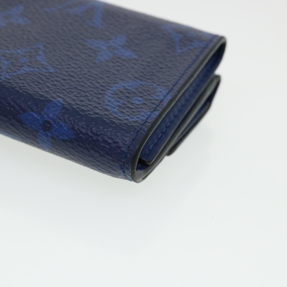 LOUIS VUITTON Taigalama Discovery compact wallet Wallet Blue LV Auth ar7670