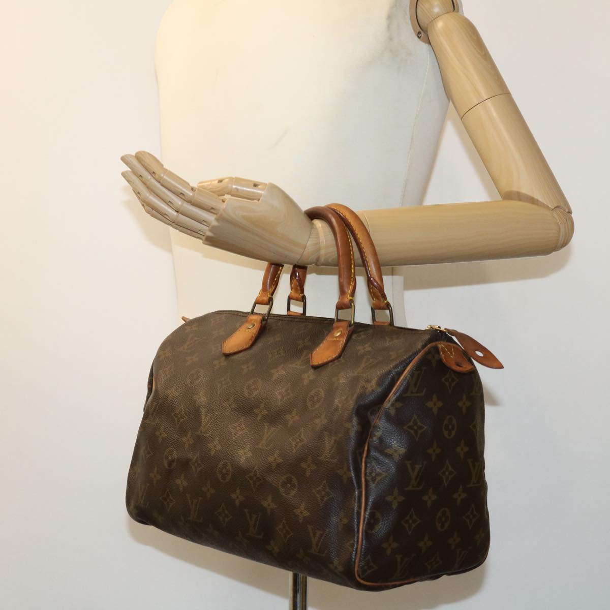 LOUIS VUITTON Monogram Speedy 30 Hand Bag M41526 LV Auth ar7716B