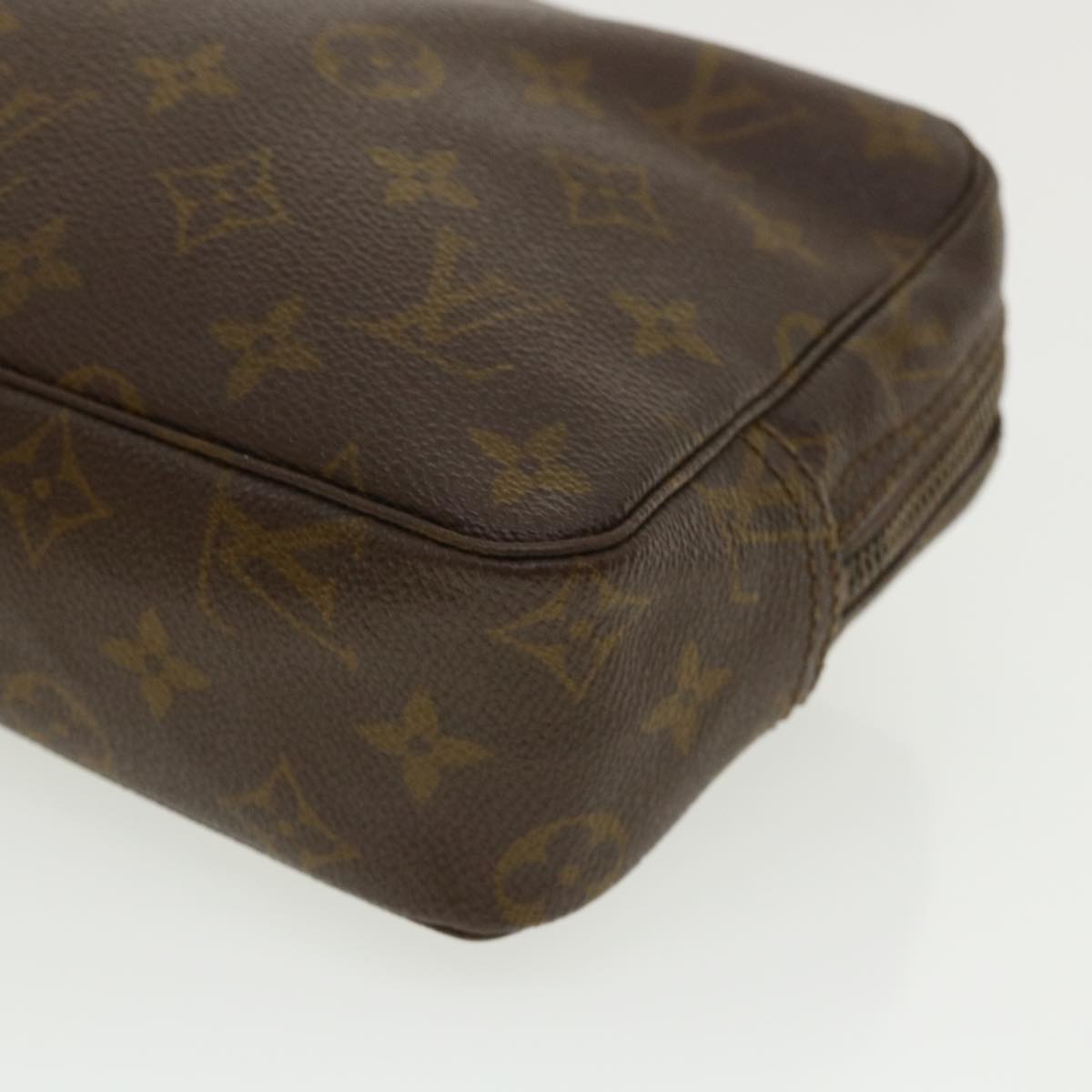 LOUIS VUITTON Monogram Trousse Toilette 23 Clutch Bag M47524 LV Auth ar7729B