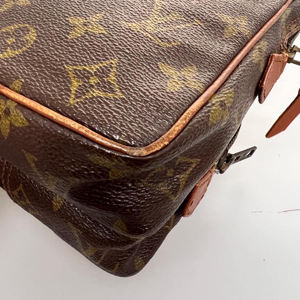 LOUIS VUITTON Monogram Mini Amazon Shoulder Bag M45238 LV Auth ar7786B