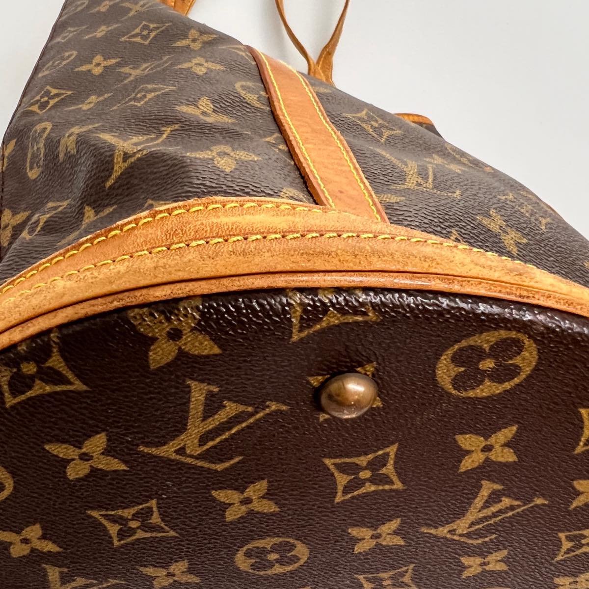 LOUIS VUITTON Monogram Bucket GM Shoulder Bag M42236 LV Auth ar7810