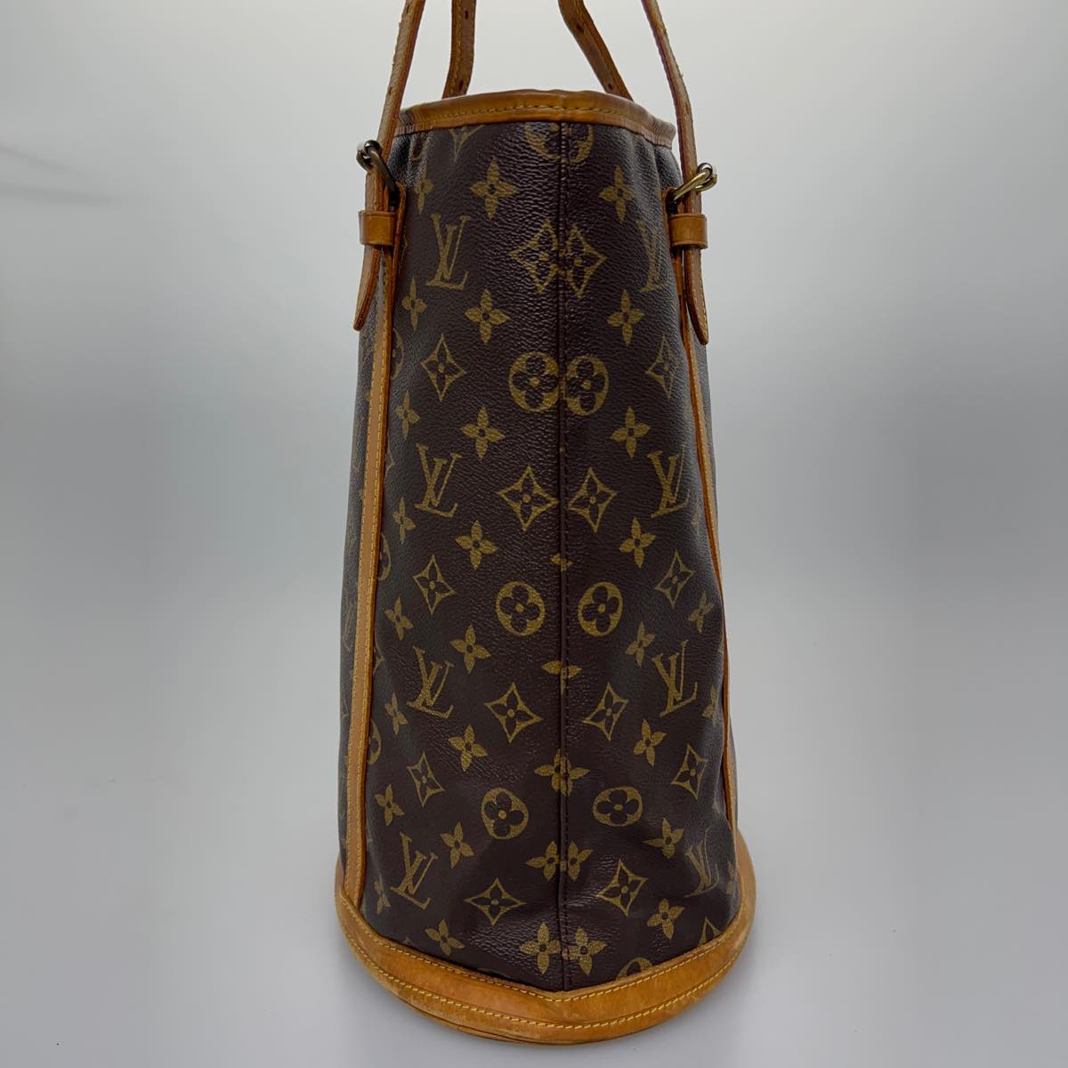 LOUIS VUITTON Monogram Bucket GM Shoulder Bag M42236 LV Auth ar7810