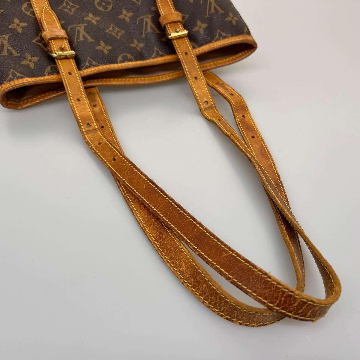 LOUIS VUITTON Monogram Bucket GM Shoulder Bag M42236 LV Auth ar7810