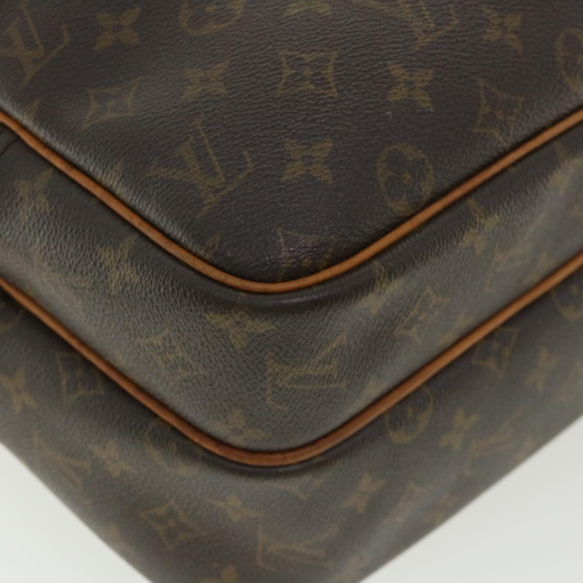 LOUIS VUITTON Monogram Reporter GM Shoulder Bag M45252 LV Auth ar7869B