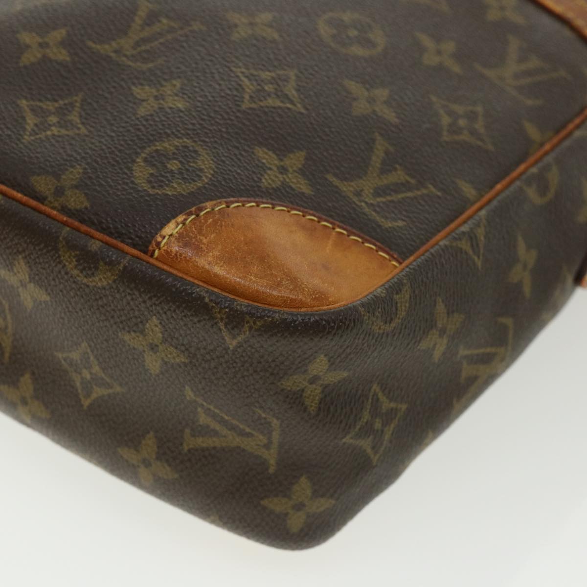 LOUIS VUITTON Monogram DanubeMM Shoulder Bag M45264 LV Auth ar7871B