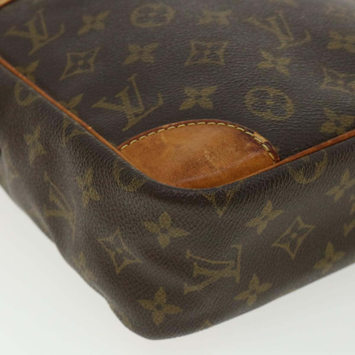 LOUIS VUITTON Monogram DanubeMM Shoulder Bag M45264 LV Auth ar7871B