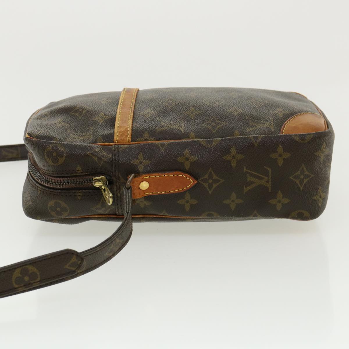 LOUIS VUITTON Monogram DanubeMM Shoulder Bag M45264 LV Auth ar7871B