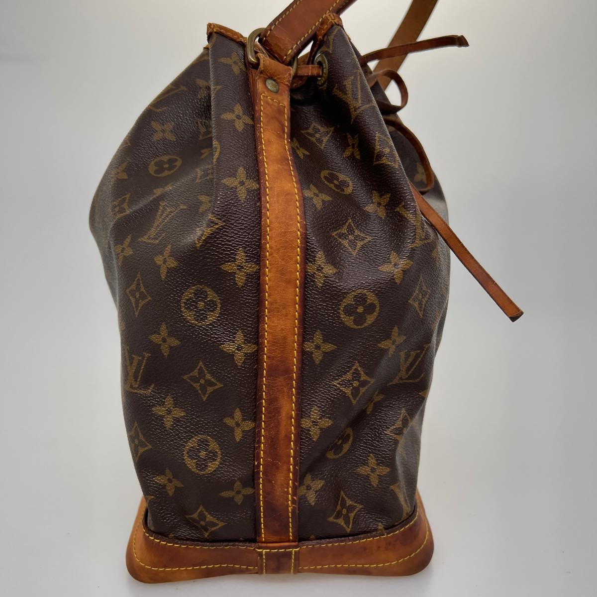 LOUIS VUITTON Monogram Noe Shoulder Bag M42224 LV Auth ar7882B