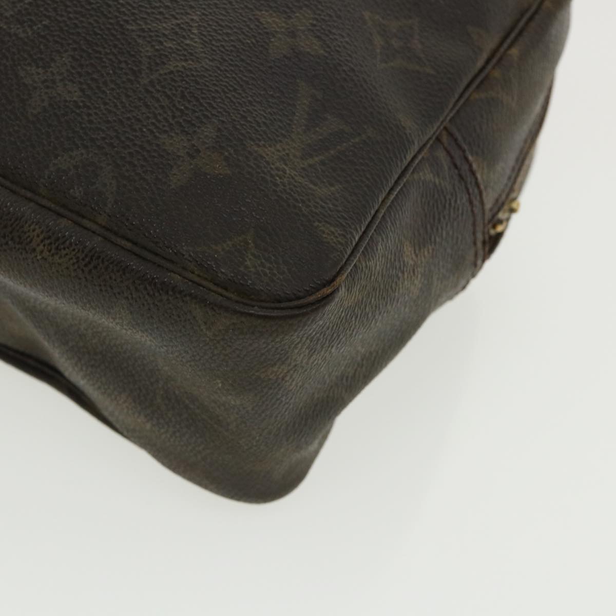 LOUIS VUITTON Monogram Trousse Toilette 28 Clutch Bag M47522 LV Auth ar7949