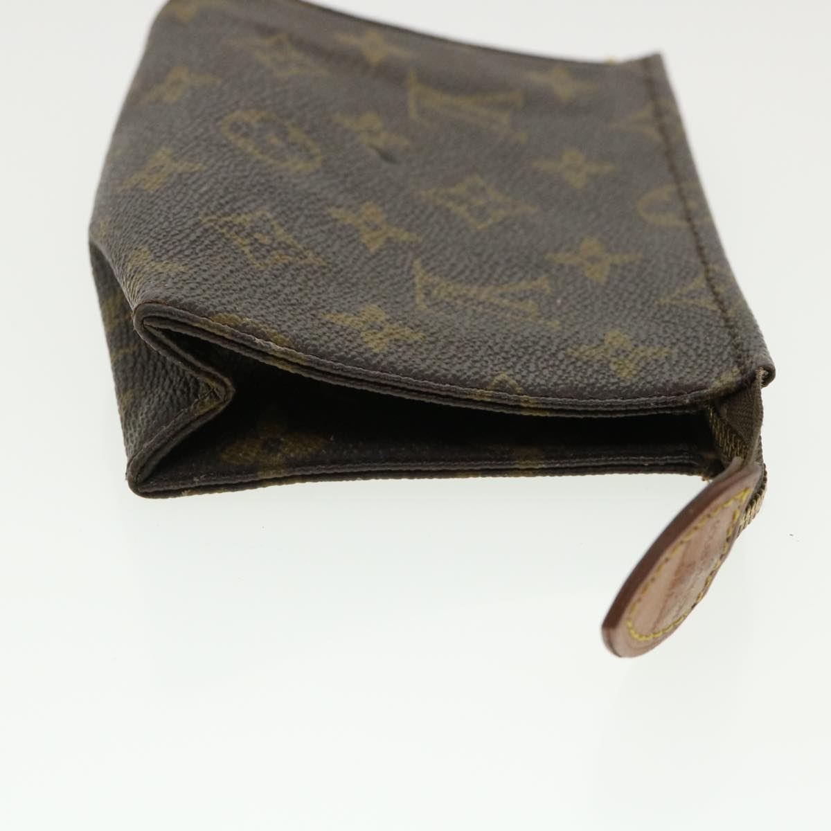 LOUIS VUITTON Monogram Poche Toilette 15 Pouch M47546 LV Auth ar8095B