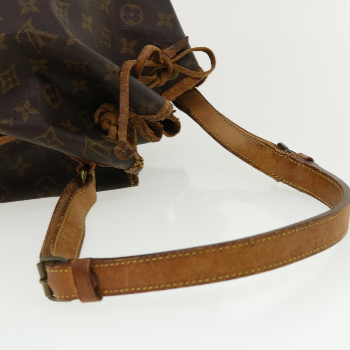 LOUIS VUITTON Monogram Petit Noe Shoulder Bag M42226 LV Auth ar8246