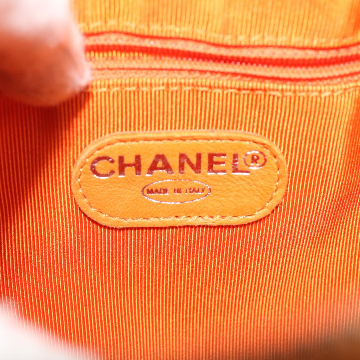 CHANEL Chain Shoulder Bag Caviar Skin Orange CC Auth ar8526