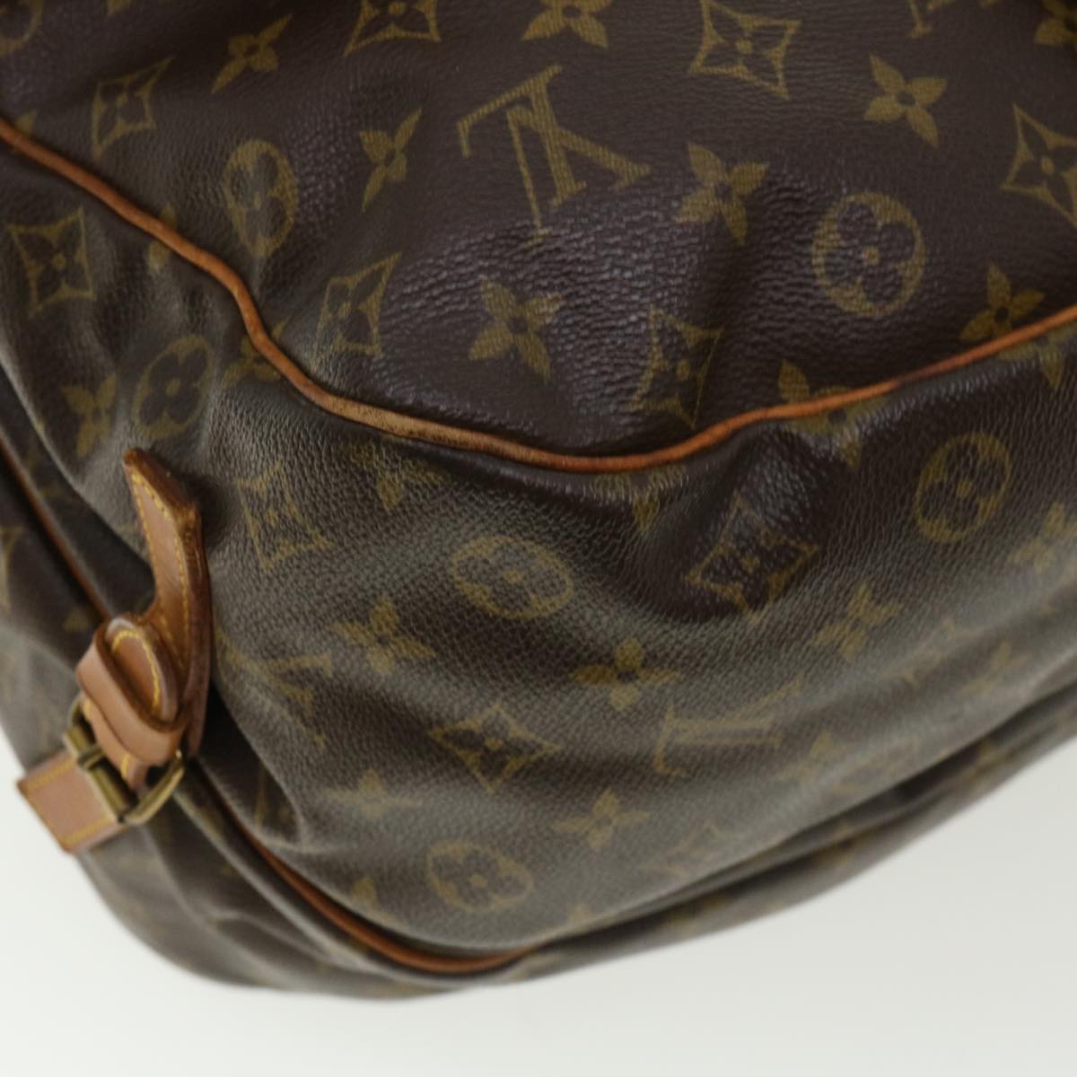 LOUIS VUITTON Monogram Saumur 35 Shoulder Bag M42254 LV Auth ar8861