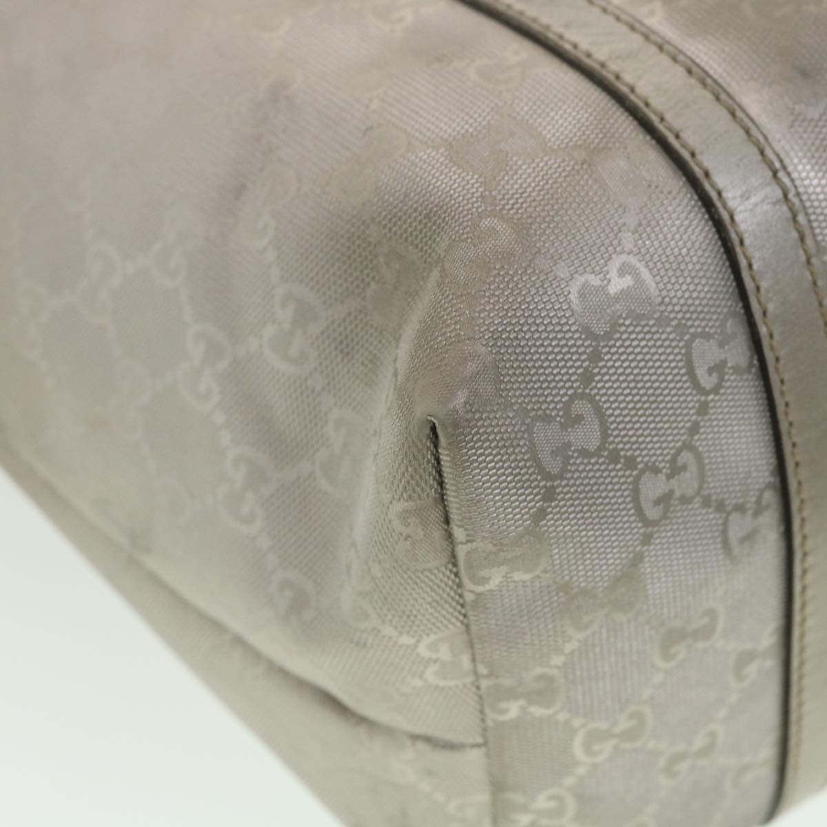 GUCCI GG Canvas Shoulder Bag Silver 197953 Auth ar9096