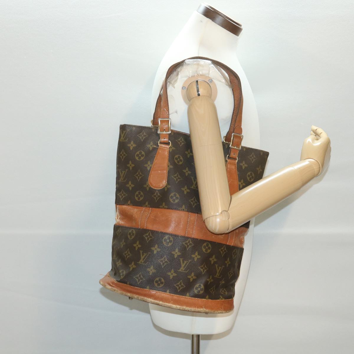 LOUIS VUITTON Monogram USA Model Bucket GM Shoulder Bag T42236 LV Auth ar9100