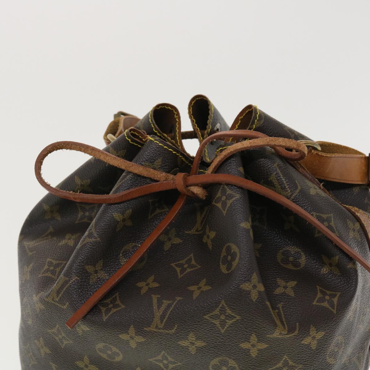 LOUIS VUITTON Monogram Petit Noe Shoulder Bag M42226 LV Auth ar9234