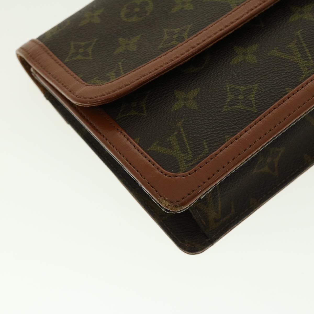 LOUIS VUITTON Monogram Pochette Dam PM Clutch Bag M51812 LV Auth ar9245