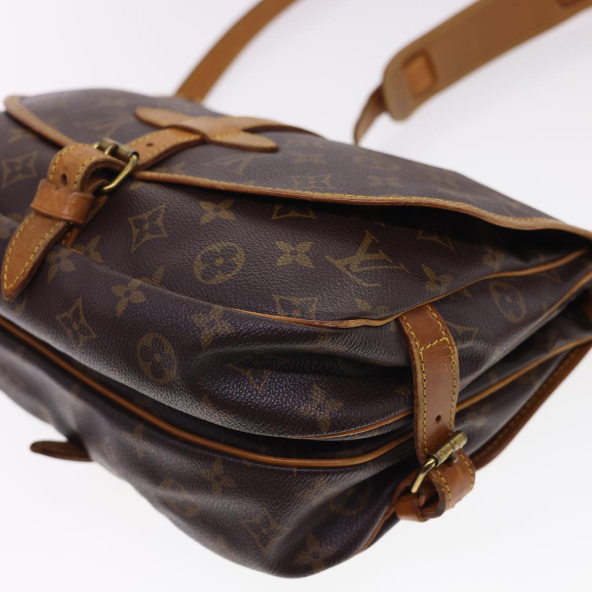 LOUIS VUITTON Monogram Saumur 30 Shoulder Bag M42256 LV Auth ar9252