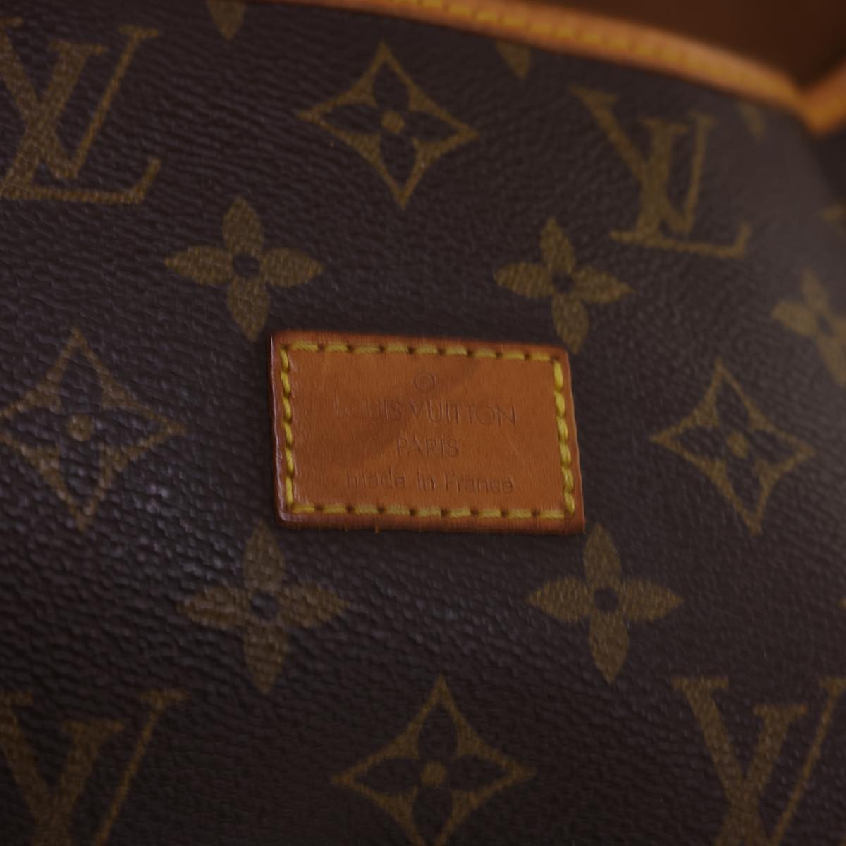 LOUIS VUITTON Monogram Saumur 30 Shoulder Bag M42256 LV Auth ar9252