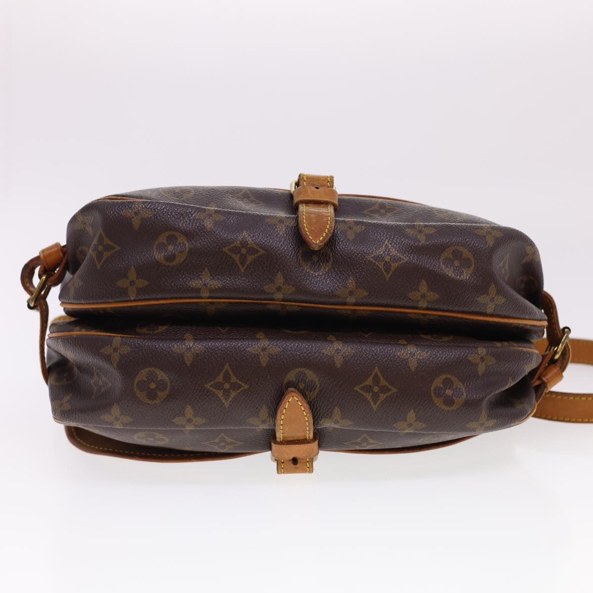 LOUIS VUITTON Monogram Saumur 30 Shoulder Bag M42256 LV Auth ar9252