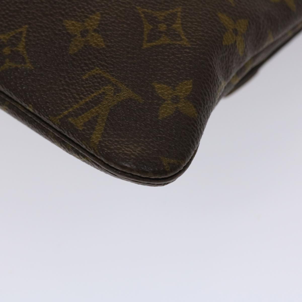 LOUIS VUITTON Monogram Pochette Priant Clutch Bag M51805 LV Auth ar9724B