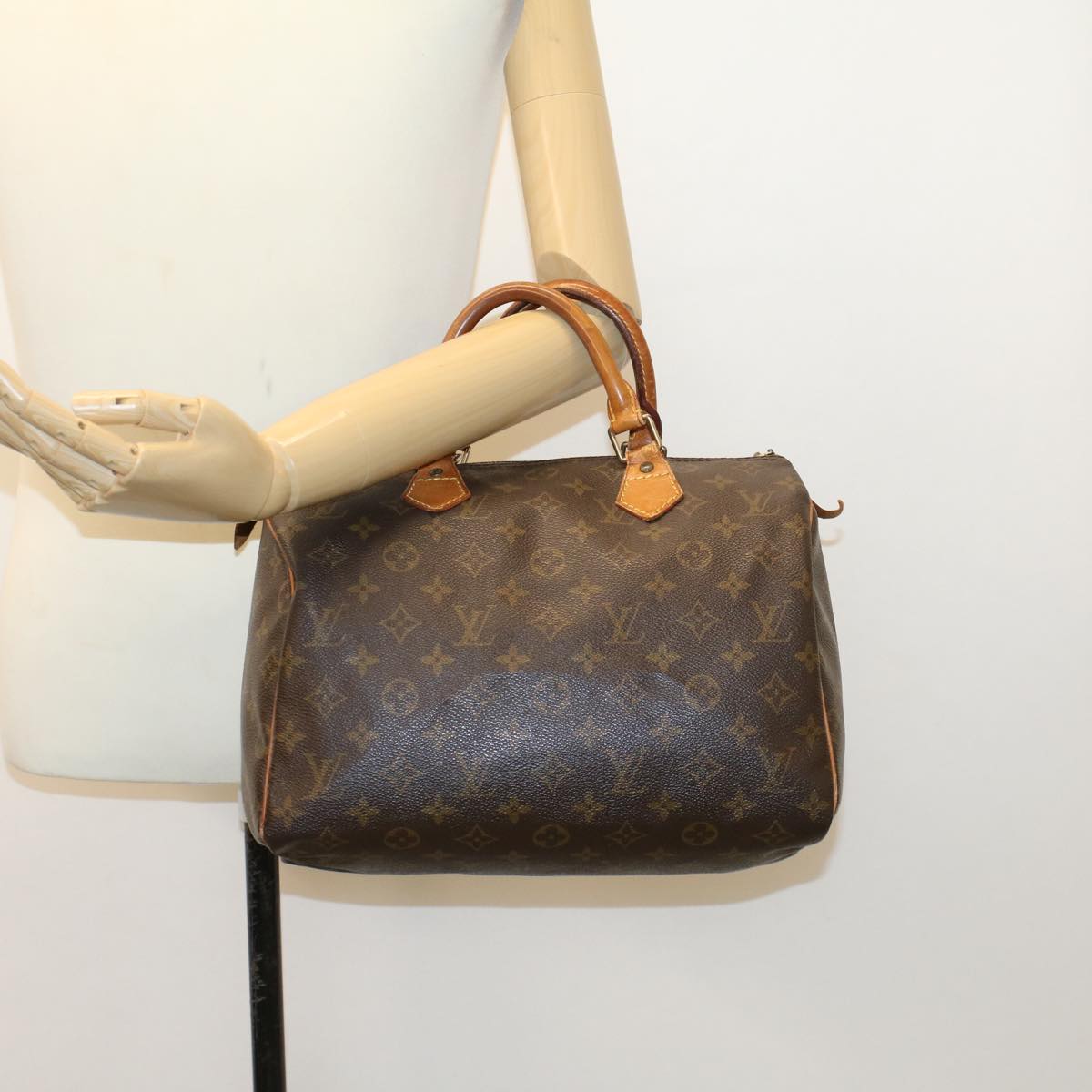 LOUIS VUITTON Monogram Speedy 30 Hand Bag M41526 LV Auth ar9819