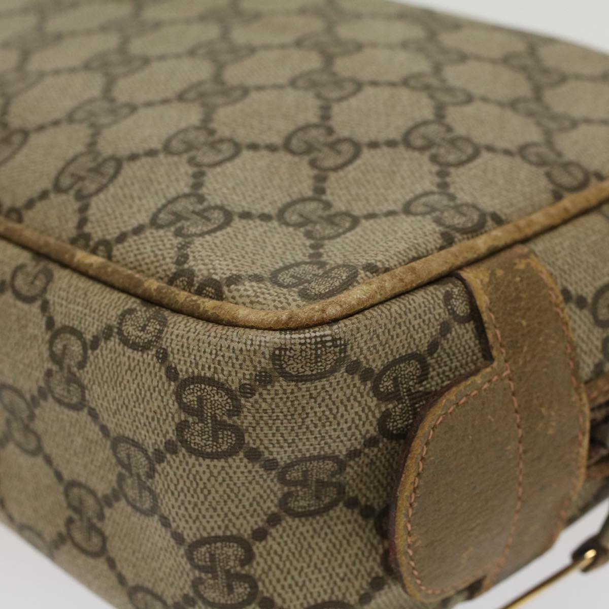 GUCCI GG Canvas Clutch Bag PVC Leather Beige Auth ar9845