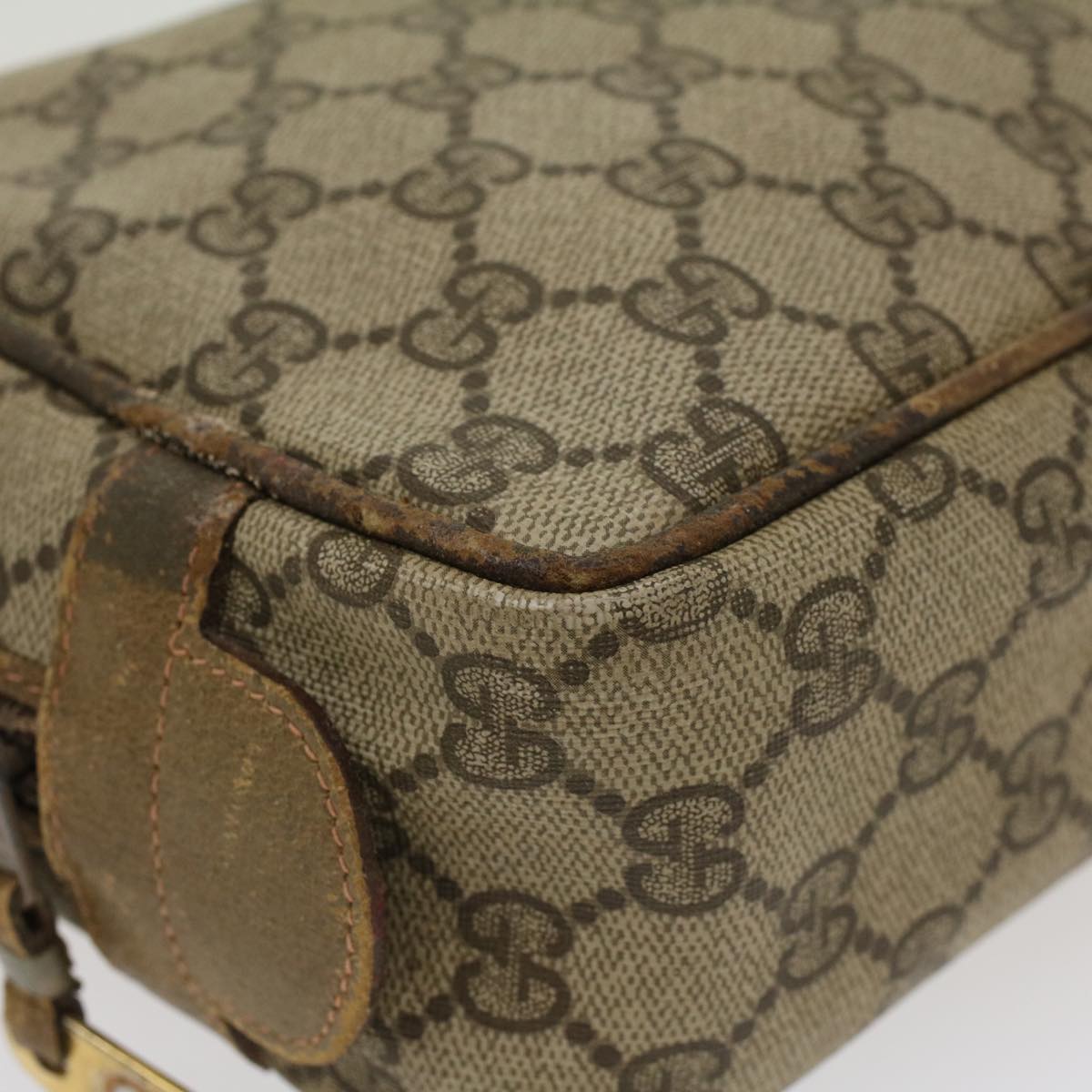 GUCCI GG Canvas Clutch Bag PVC Leather Beige Auth ar9845