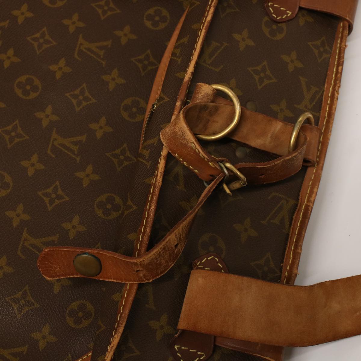 LOUIS VUITTON Monogram Suter Garment Cover M23522 LV Auth ar9918B