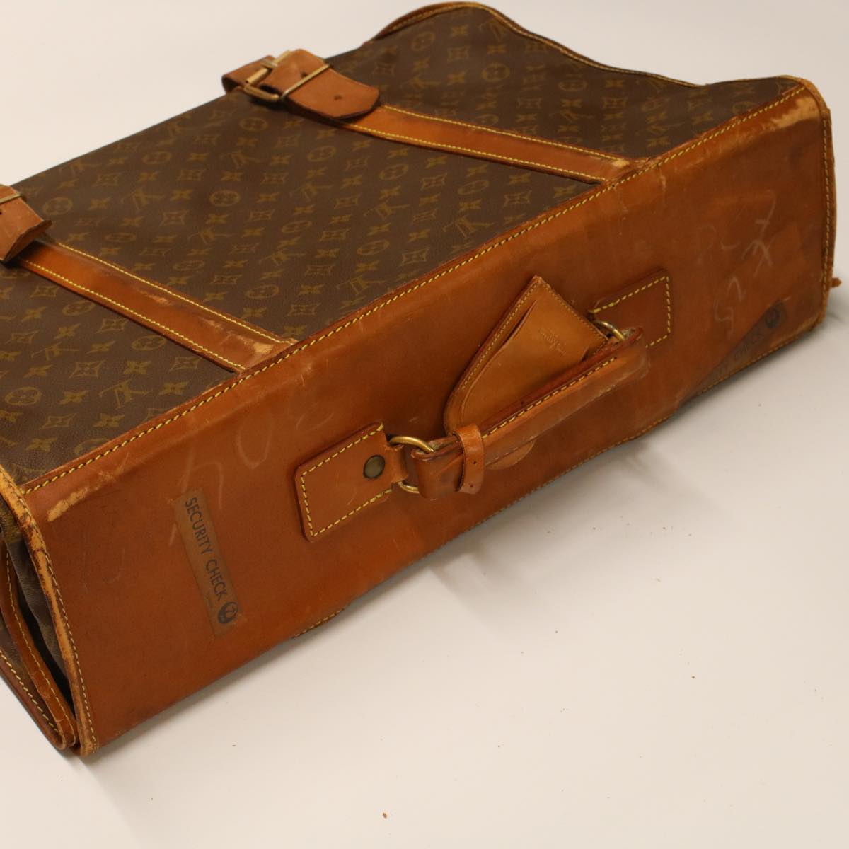 LOUIS VUITTON Monogram Suter Garment Cover M23522 LV Auth ar9918B