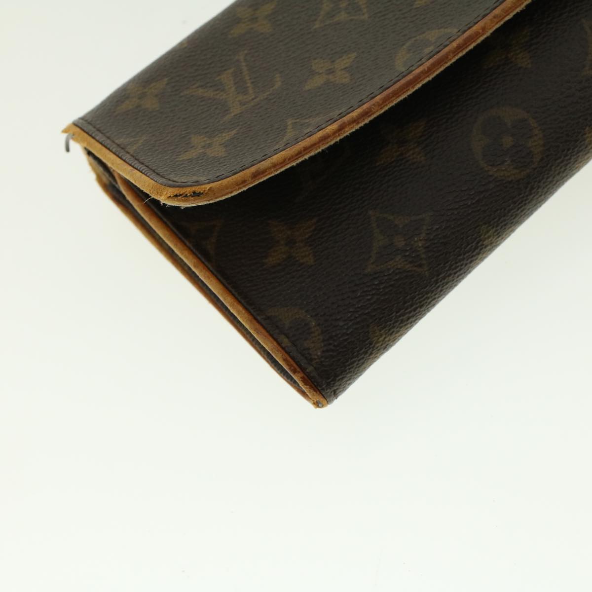 LOUIS VUITTON Monogram Pochette Twin GM Shoulder Bag M51852 LV Auth B161