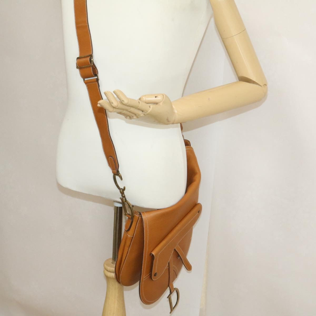 Christian Dior Saddle Pouch Shoulder Bag Leather Brown Auth am293b