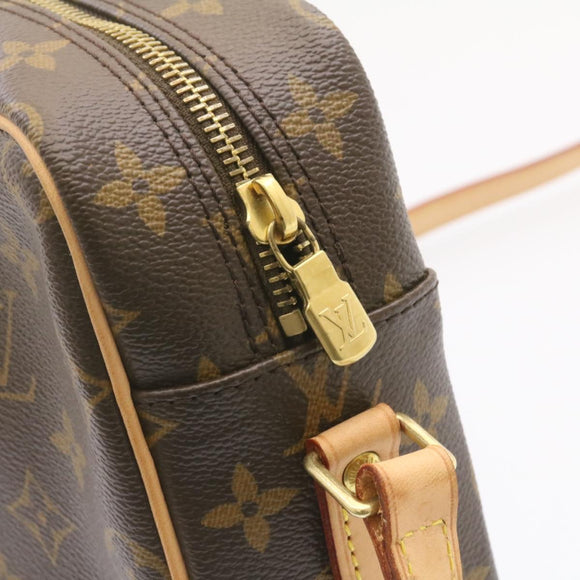 LOUIS VUITTON Monogram Trocadero 27 Shoulder Bag M51274 LV Auth am356b